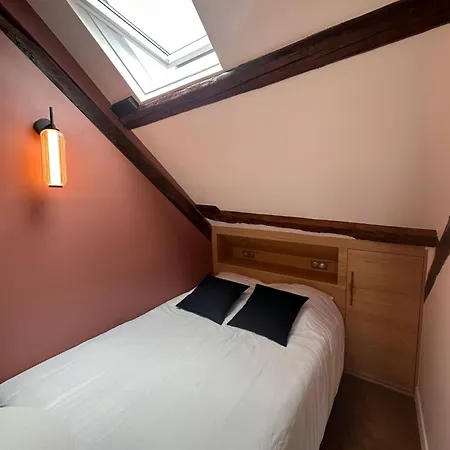 Apartment Nid D'amour Sous Les Toits ! *