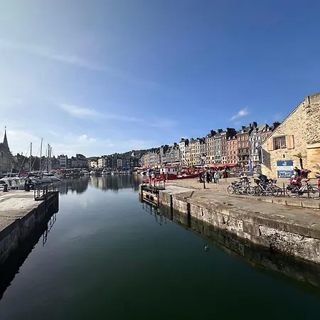 Couple - Cœur - Parking Gratuit * Honfleur