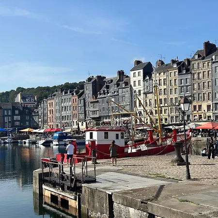 Couple - Coeur - Parking Gratuit * Honfleur