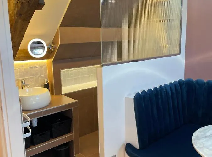 Nid D'amour Sous Les Toits ! شقة *